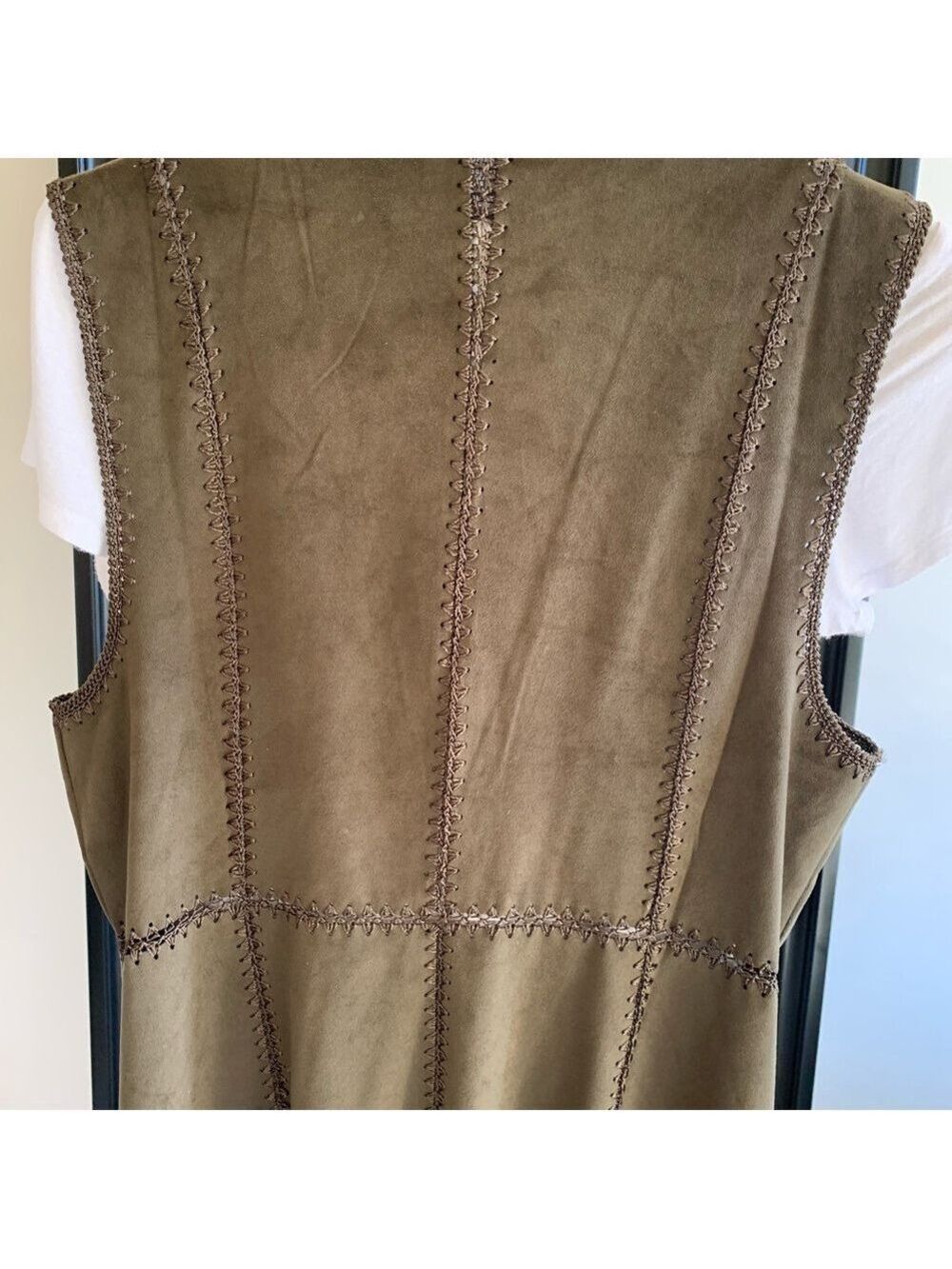 Chelsea & Theodore Olive Green Long Sleeveless Vest - Picture 2 of 4
